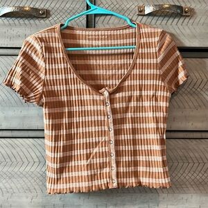 American Eagle cropped T-shirt